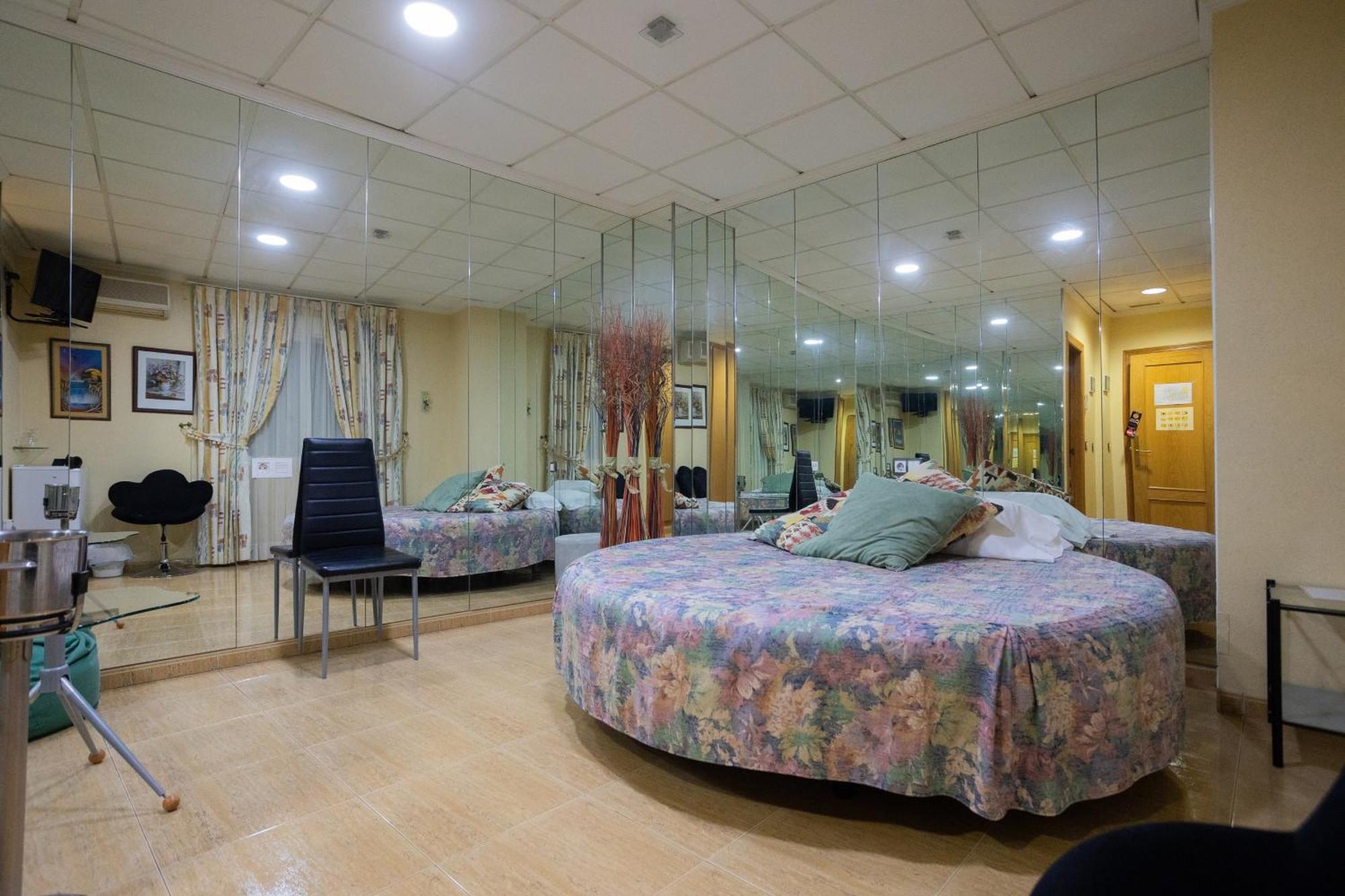 Hotel Beatriz Бурриана Экстерьер фото