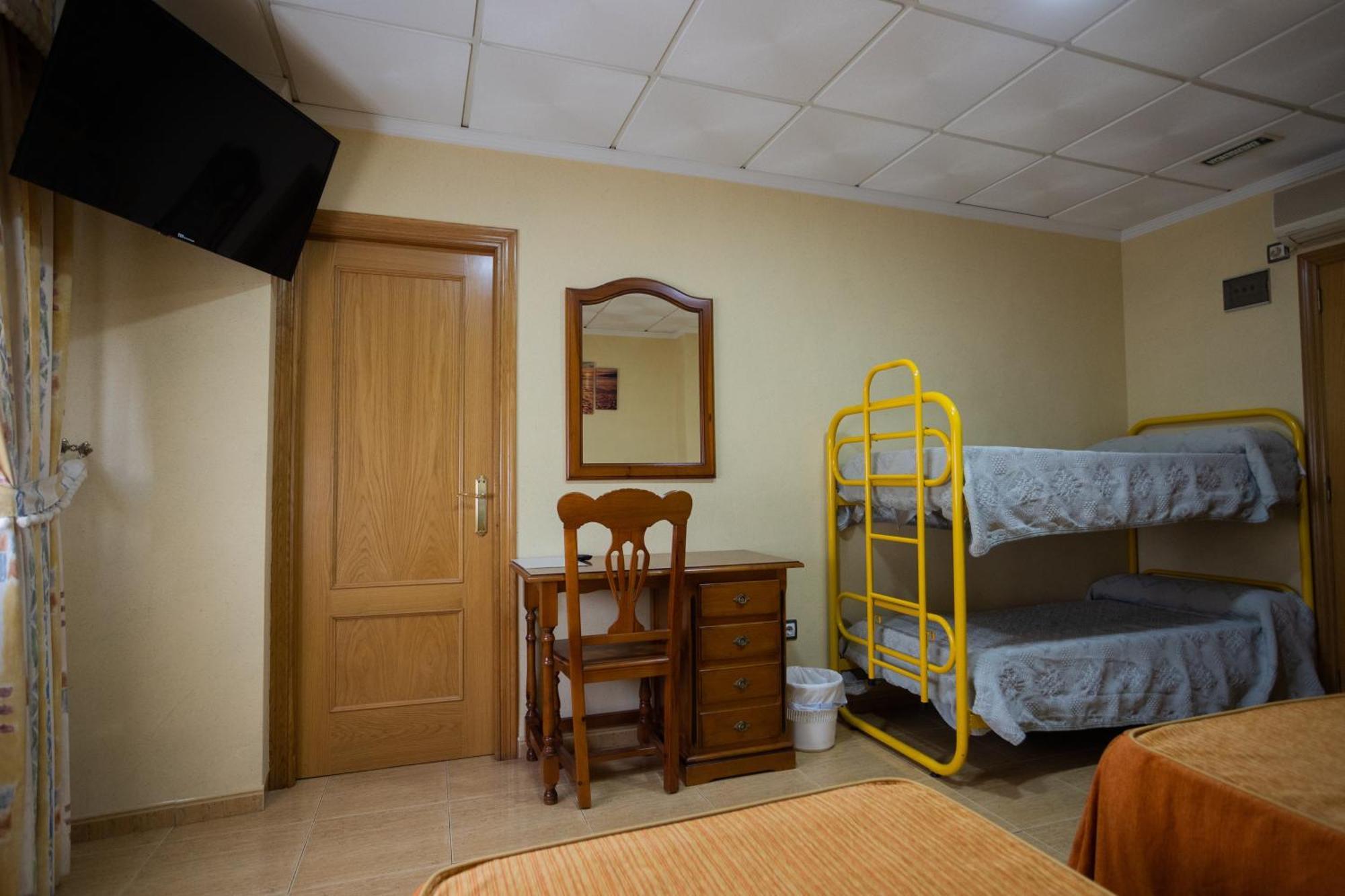 Hotel Beatriz Бурриана Экстерьер фото